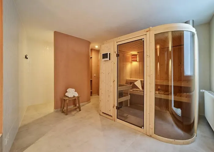 Moseltraum - Grosszuegiges Townhouse Mit Sauna & Sonnenterrasse - Platz Fuer 6 Personen